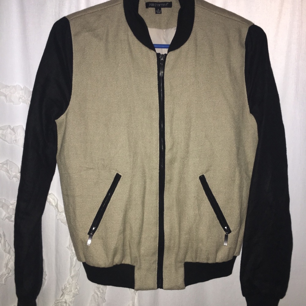 Bomber jacket - Picture 2 of 3